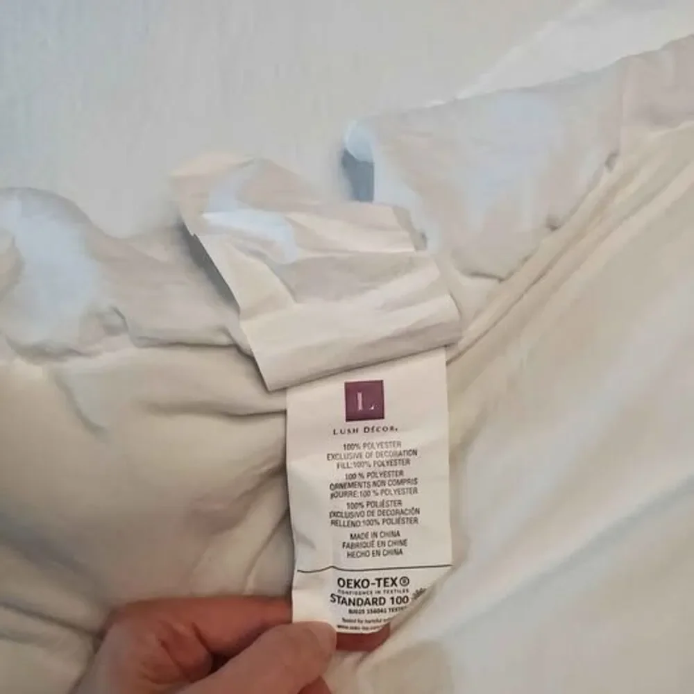 Lush Decor Home-Reyna collection-California King Ruffled Comforter